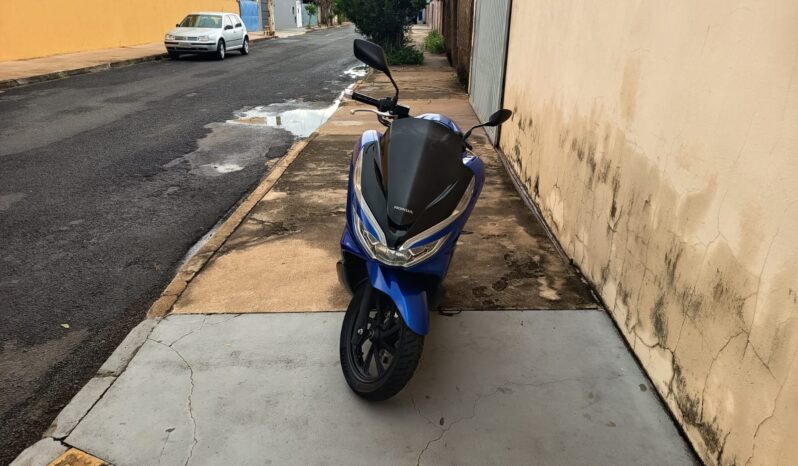 
								Honda PCX Usada full									