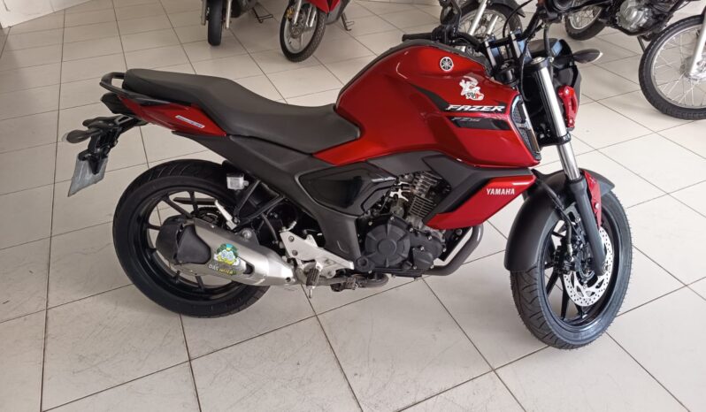 
								Yamaha Fazer 150 UBS full									