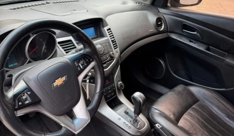 
								Chevrolet Cruze full									